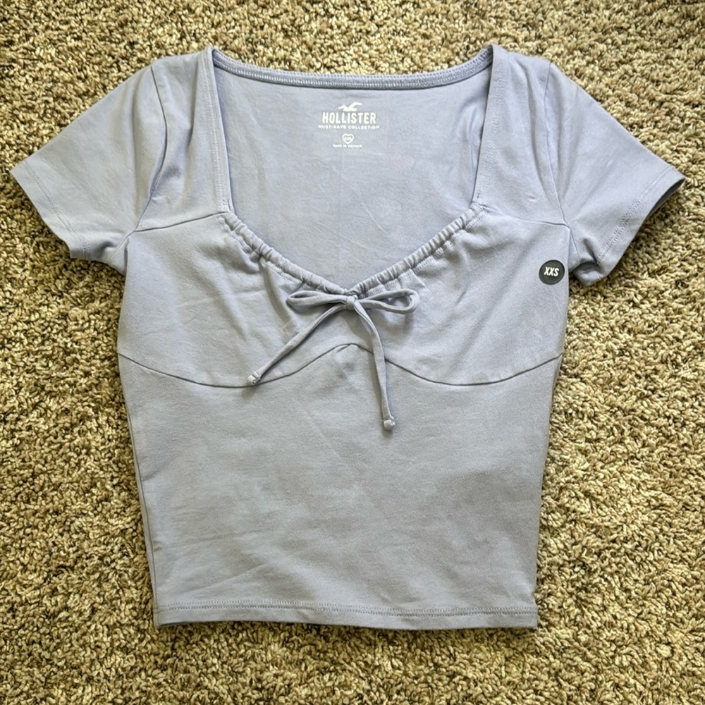 NEVER WORN Hollister: must have collection shirt